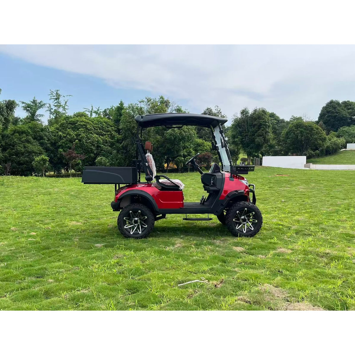 Suncart® MXV HAULER 2S – 2-Seater Electric Utility Cart with Truck Bed | Off-Road Tire