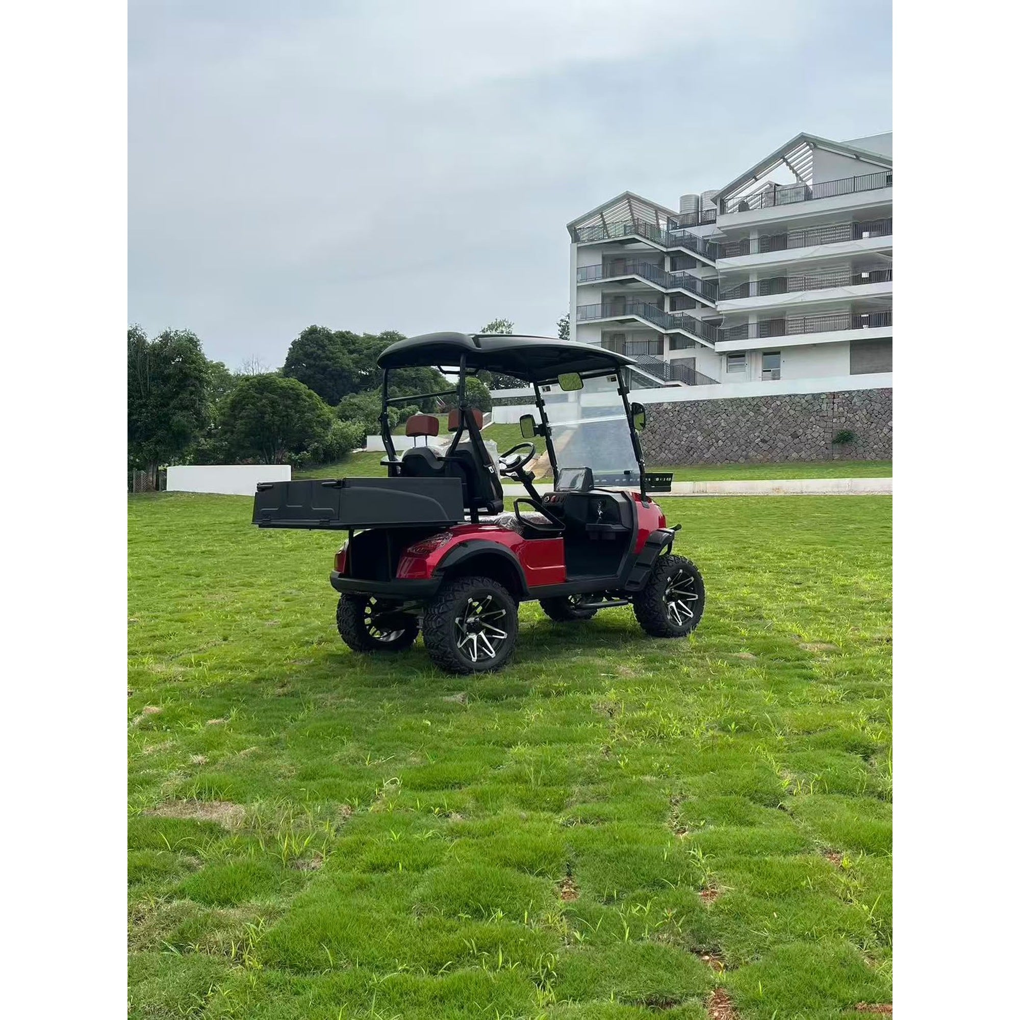Suncart® MXV HAULER 2S – 2-Seater Electric Utility Cart with Truck Bed | Off-Road Tire