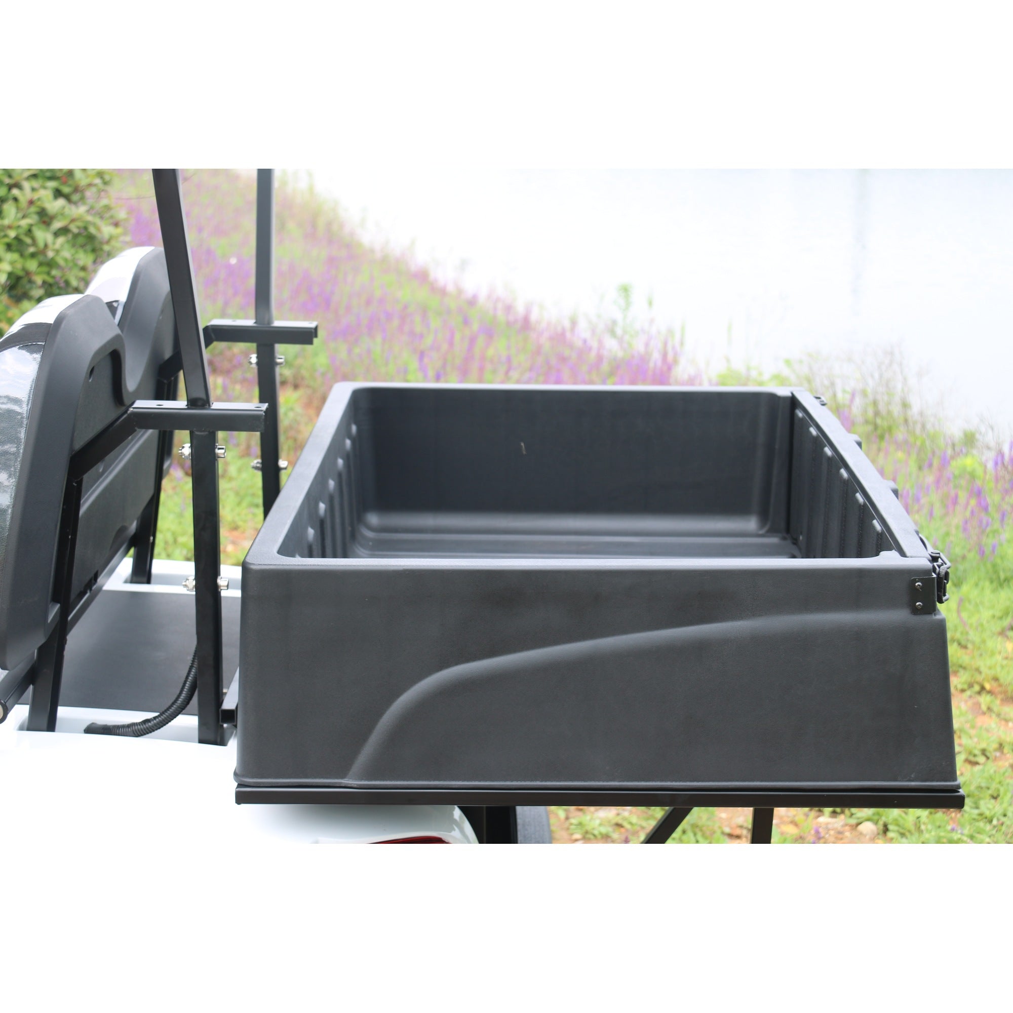 Suncart® MXV HAULER 4 – 4-Seater Electric Utility Cart with Truck Bed | Off-Road Tire